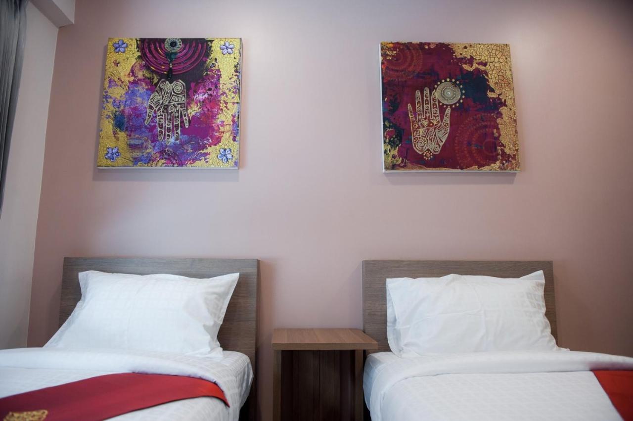 The Moon Night Hotel Μπανγκόκ Εξωτερικό φωτογραφία
